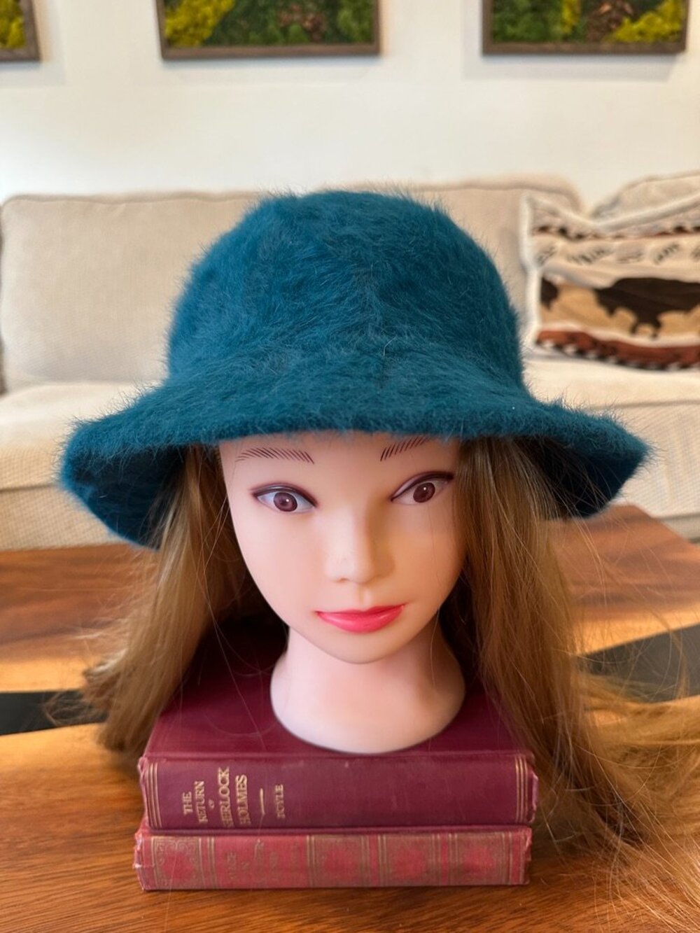 Vintage Y2K Betmar Blue Fuzzy Bucket/Cloche Hat